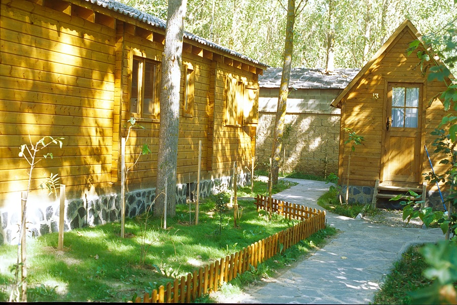 Camping Pirineos Cien Lagos en Lleida