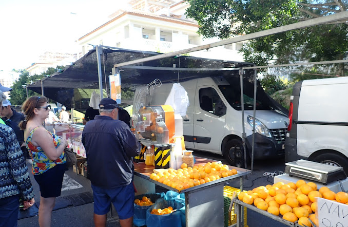 Mercadillo de Cala Finestrat 